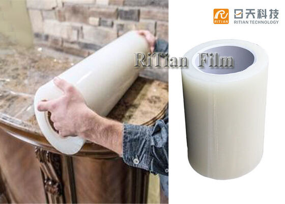 Bom preço. Película protetora PE de grau industrial com adesivo à base de borracha, seis meses de resistência aos raios UV e remoção sem resíduos para proteção de superfície on-line